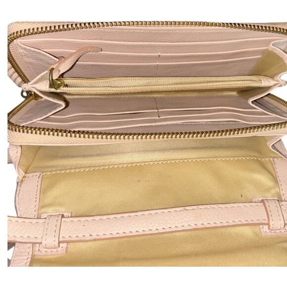 Lucky Brand Aila Convertible Leather Crossbody Wallet Organizer Pink Blush - Picture 3 of 11